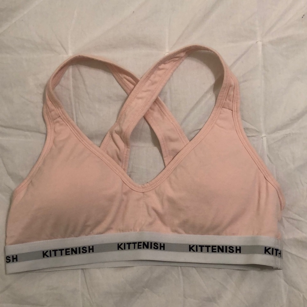 Kittenish Jessie James Decker Sports Bra